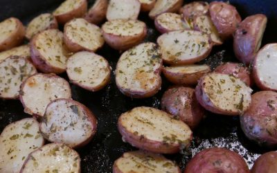 Oregon red roasted potatoes with lemon and garlic